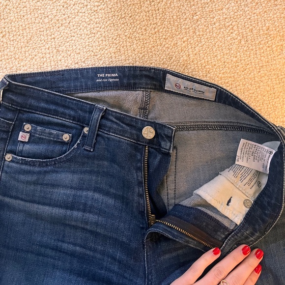 Citizens of Humanity, Mid-Rise Cigarette Jean, Size 27R - Picture 2 of 3